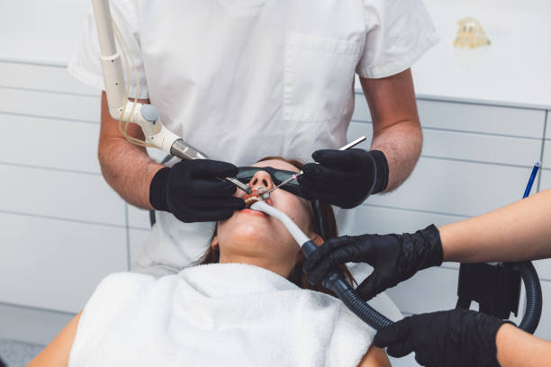 Best Emergency Tooth Extraction in Hollywood Park, TX